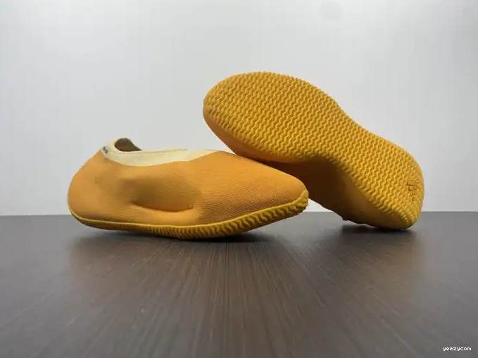 RNR Yeezy Sulfur Knit GW5353 Adidas 0527